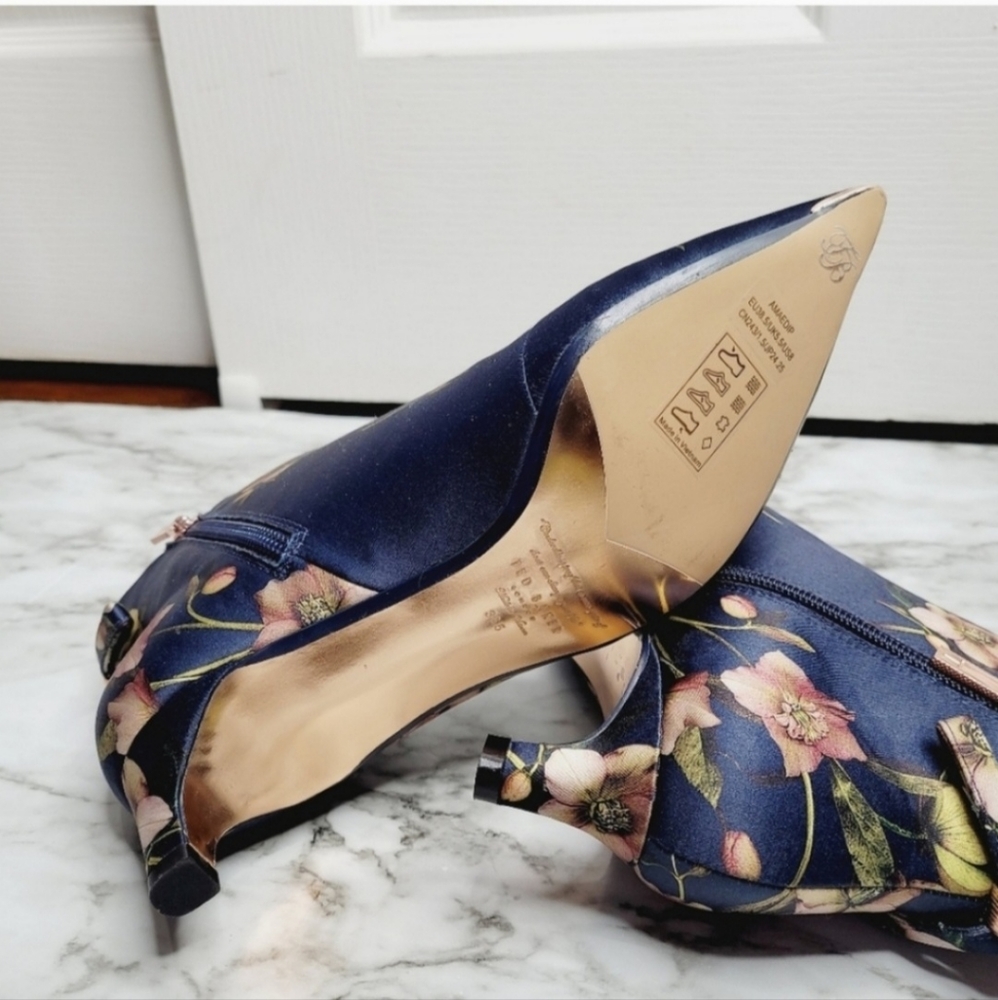 Ted Baker London Amaedip Floral Kitten Heel Booties size 8 / 38.5 - Picture 7 of 8